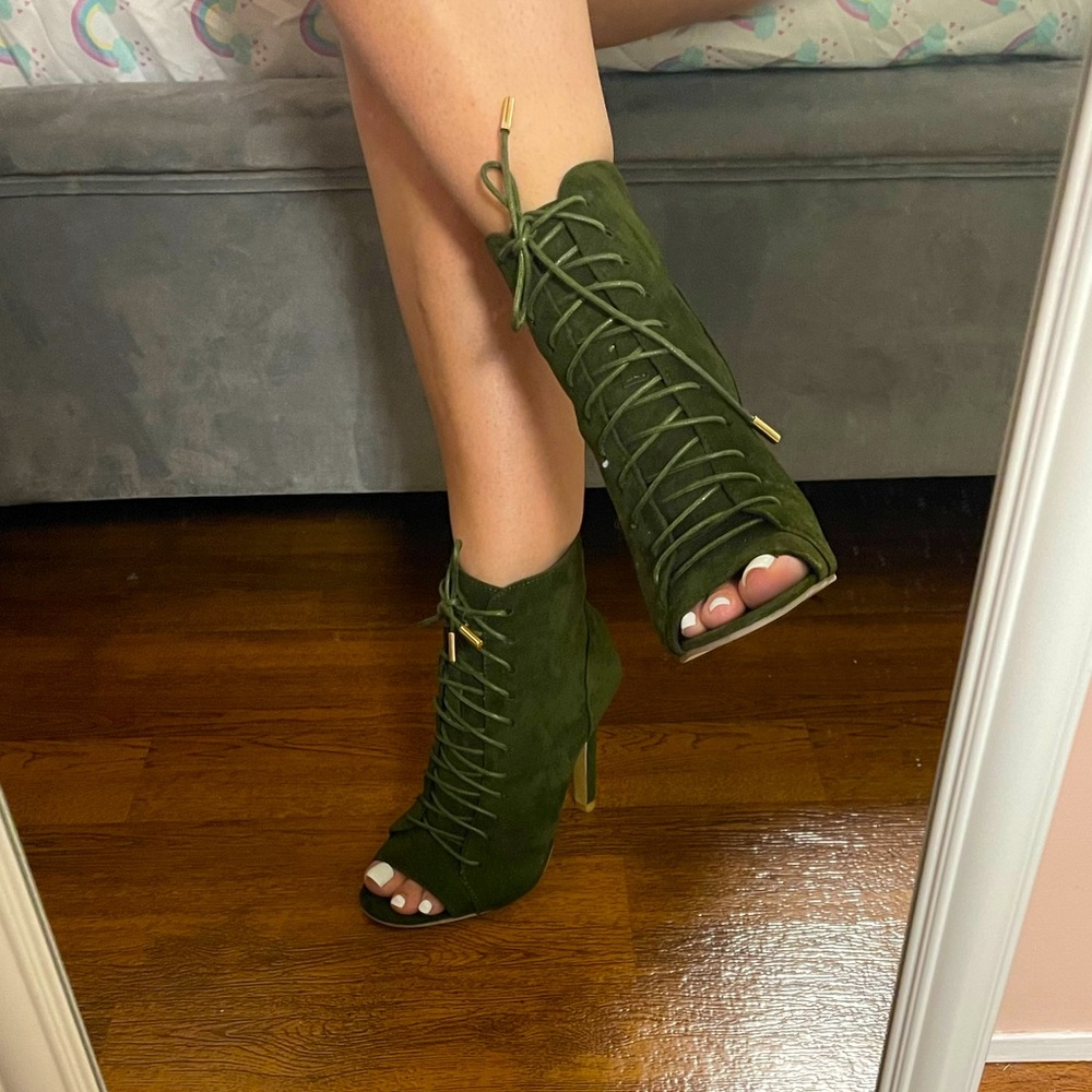 Green lace up boots